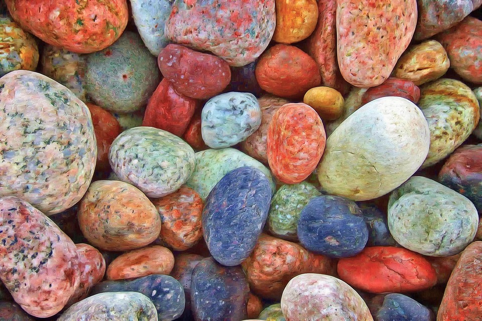 各种彩色的鹅卵石